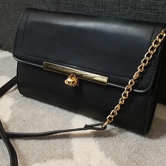 a new day Handbags - NWT Vegan Leather Black Crossbody Flap Bag